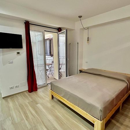 Porta D Ossuna Comfort Apartments Palermo Exterior photo