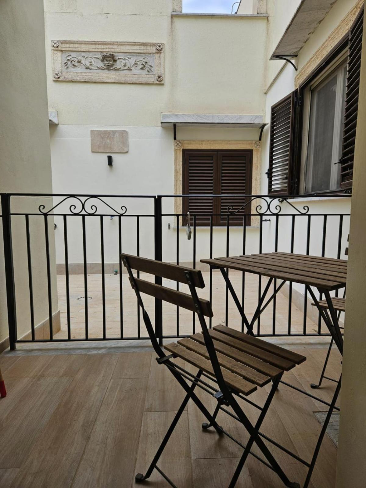 Porta D Ossuna Comfort Apartments Palermo Exterior photo